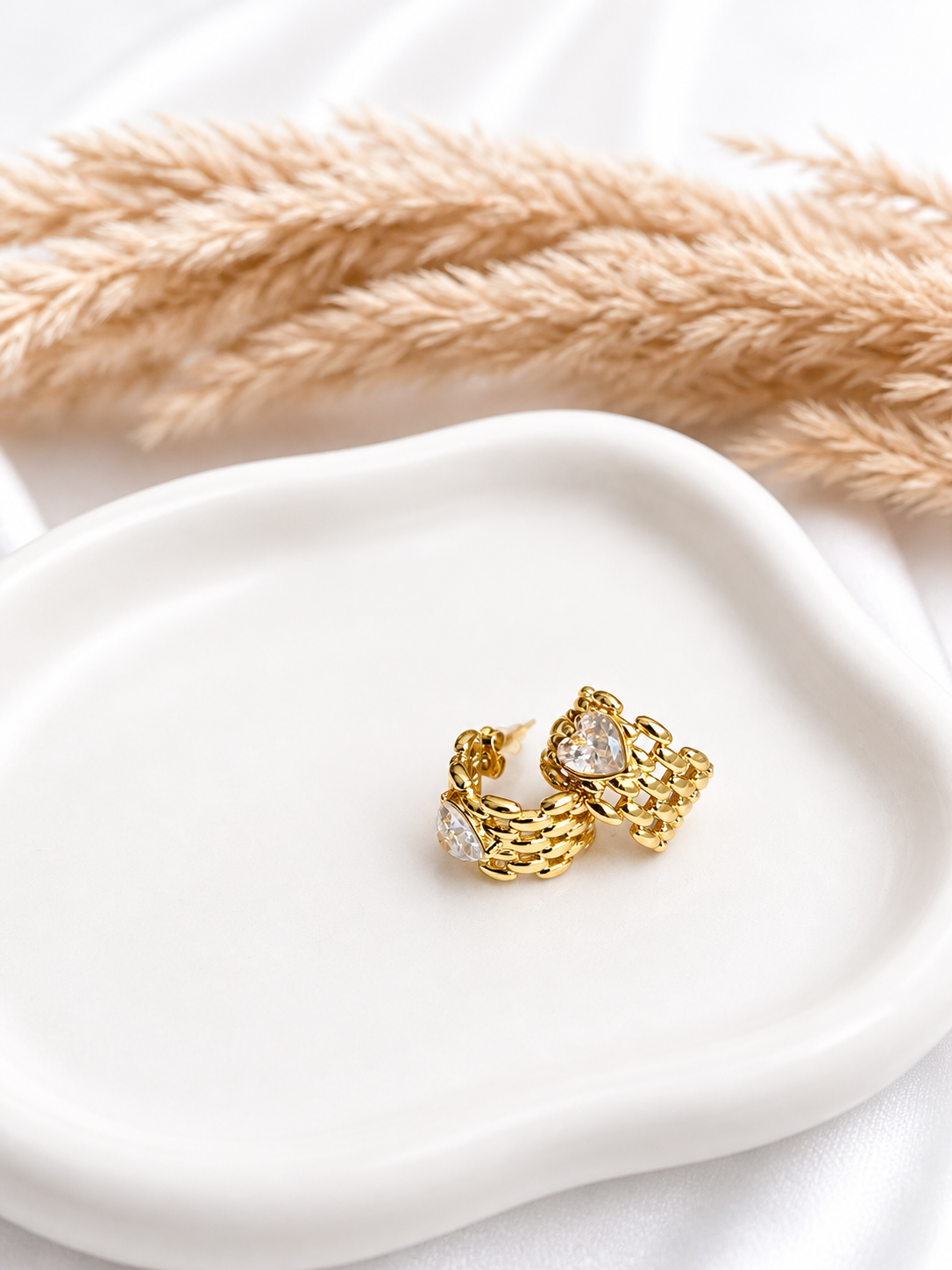 Eira Statement Hoops