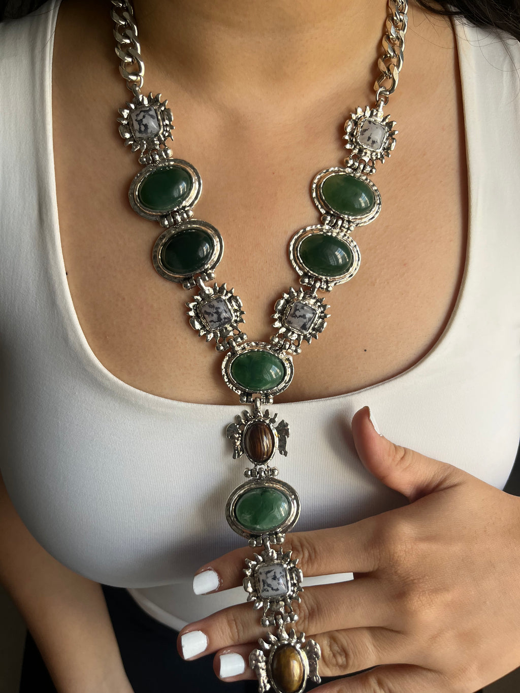 Rhea Vintage Stone Necklace