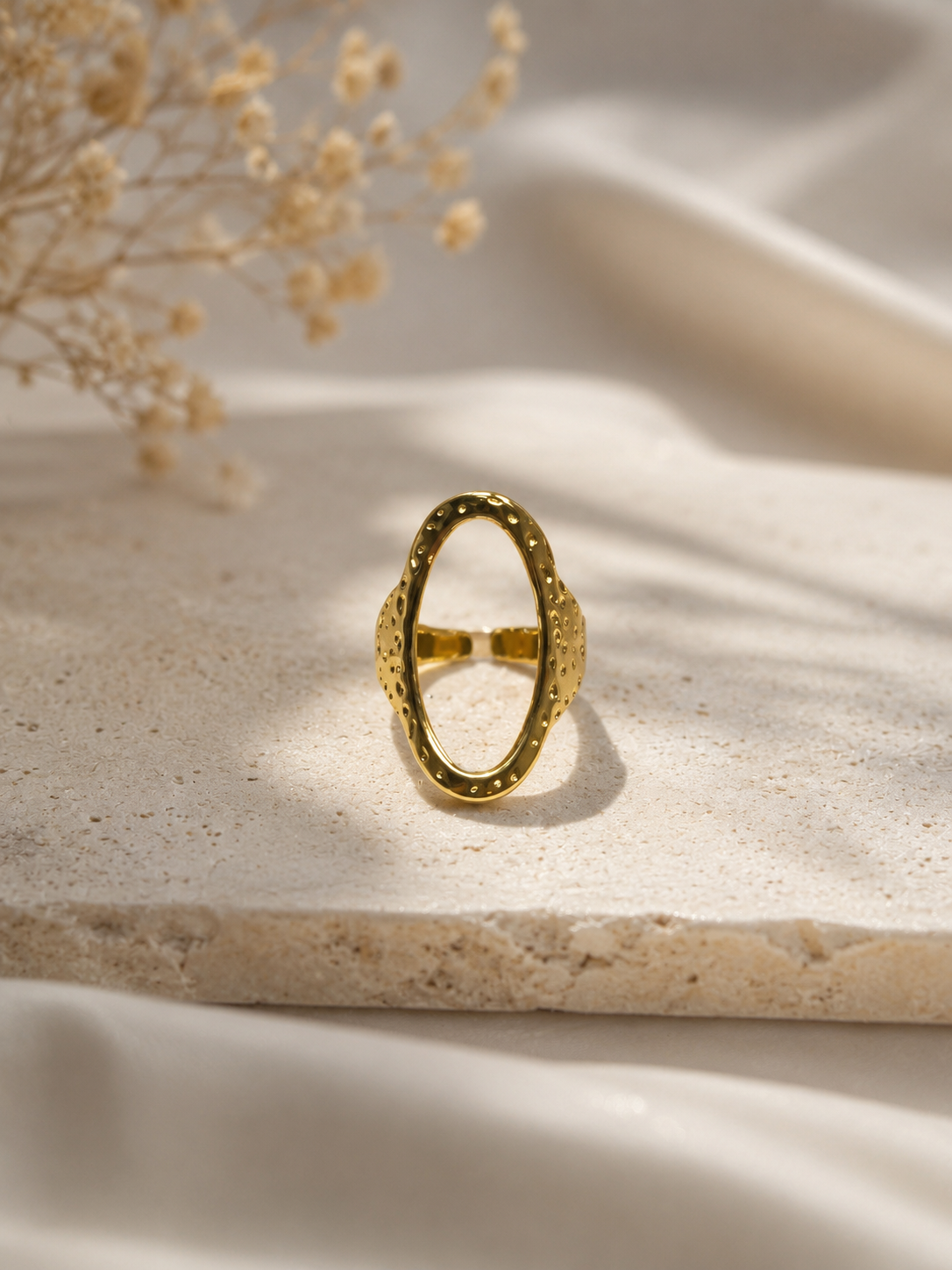Orbit Ring
