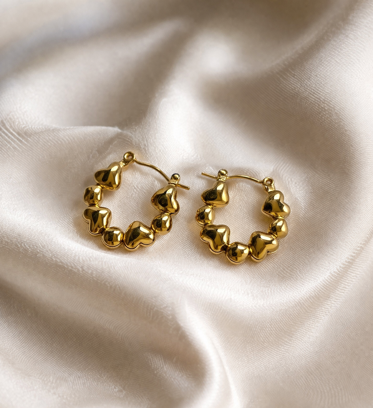 Cora Heart Hoops
