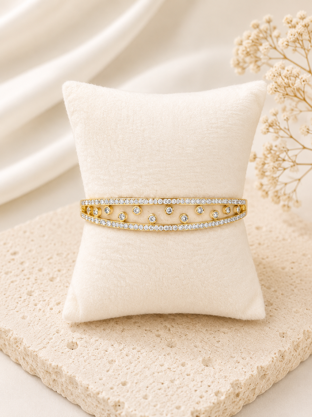 Aurelia Crystal Bangle