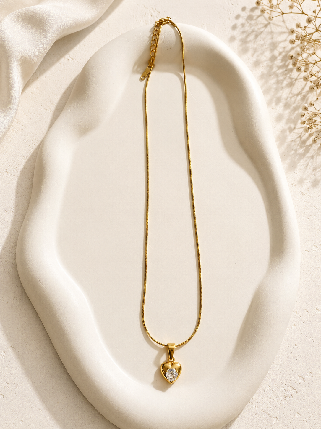Amora Heart Solitaire Necklace