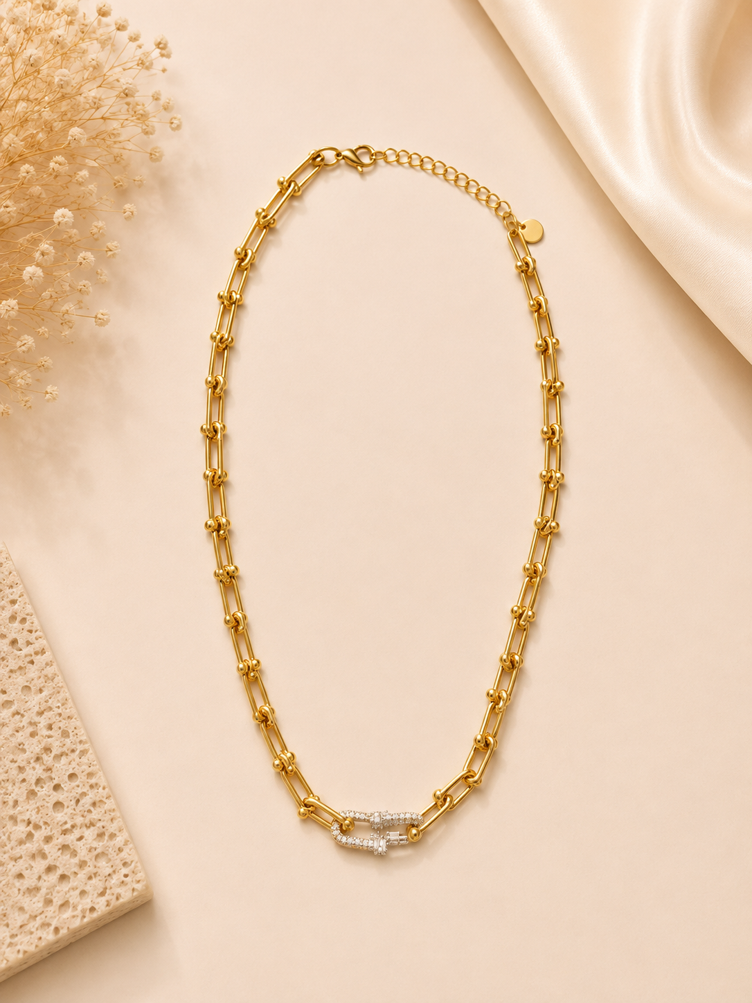 Luxe Link Crystal Necklace